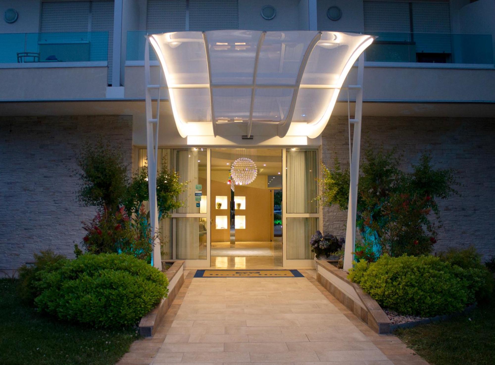 ביביונה Hotel Hiki 3 Superior מראה חיצוני תמונה
