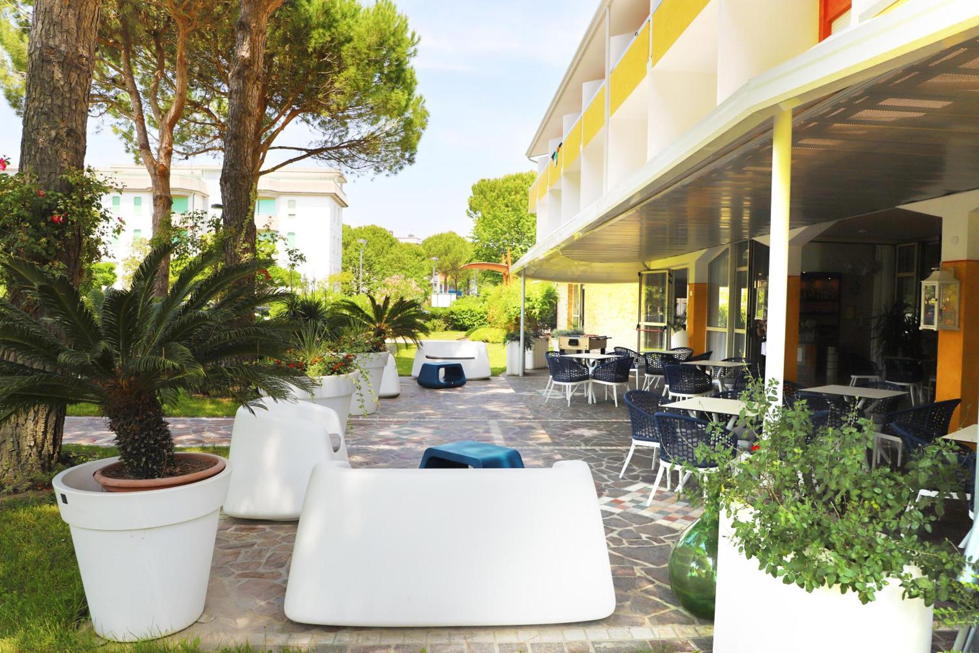ביביונה Hotel Hiki 3 Superior מראה חיצוני תמונה