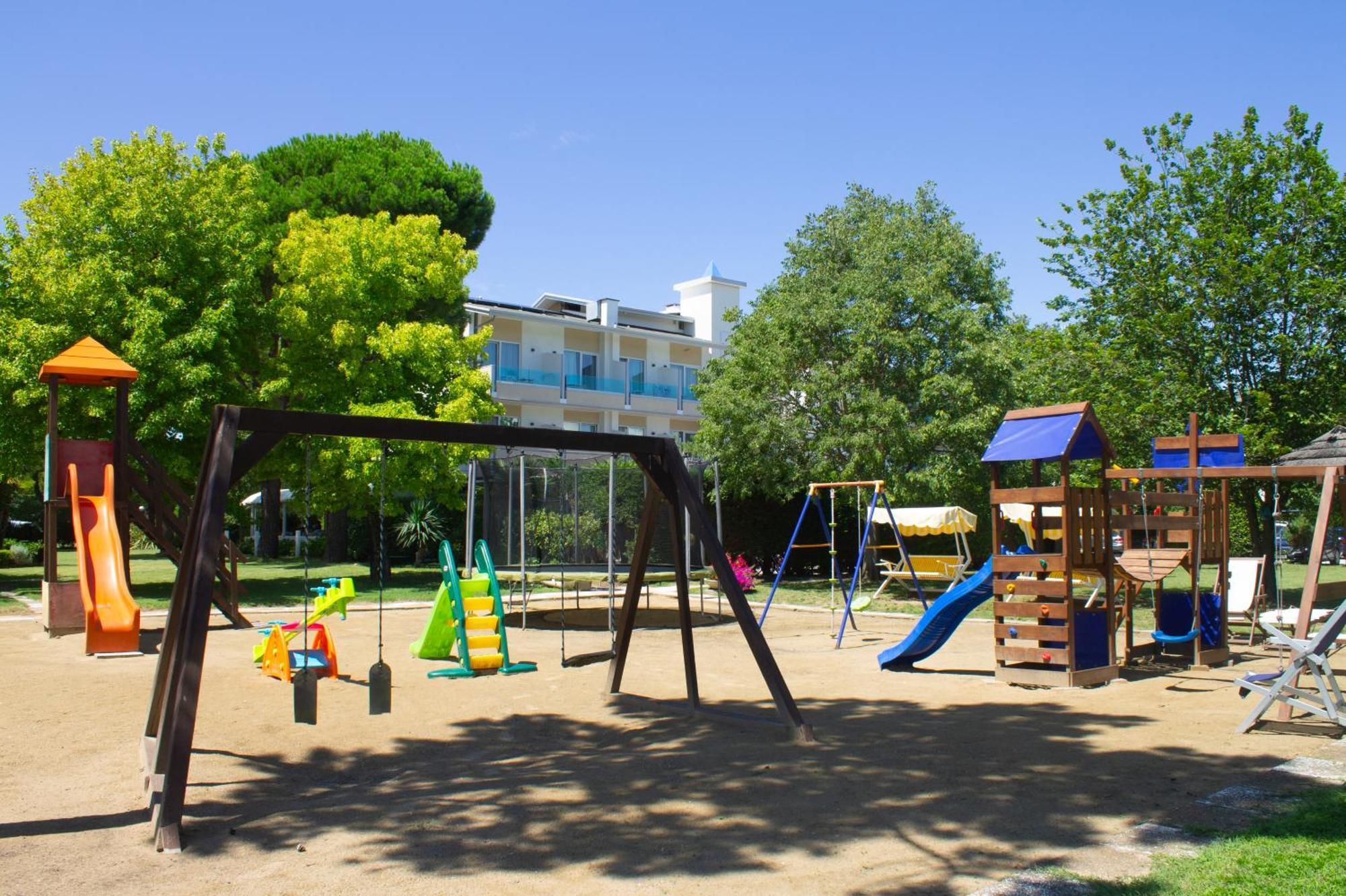 ביביונה Hotel Hiki 3 Superior מראה חיצוני תמונה